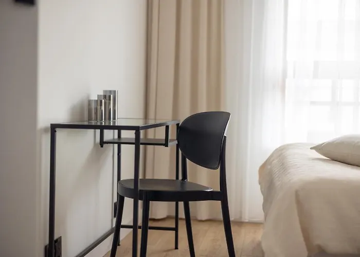 Brand New Business Apartament